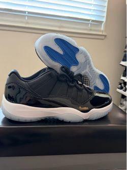 NEW Jordan 11 space jam low size 10.5