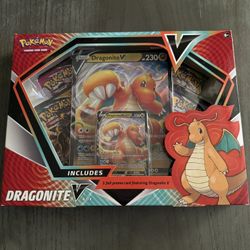 Pokemon TCG Dragonite V Box  Factory Sealed  Evolving Skies & Fusion Strike