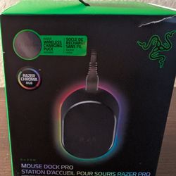 Razer Mouse Dock Pro with Wireless Charging Puck (New, Open Box)