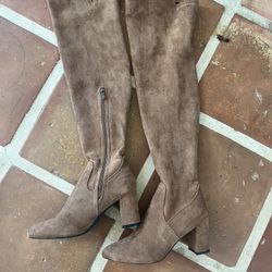 Women’s size 9 thigh high boots suede leather