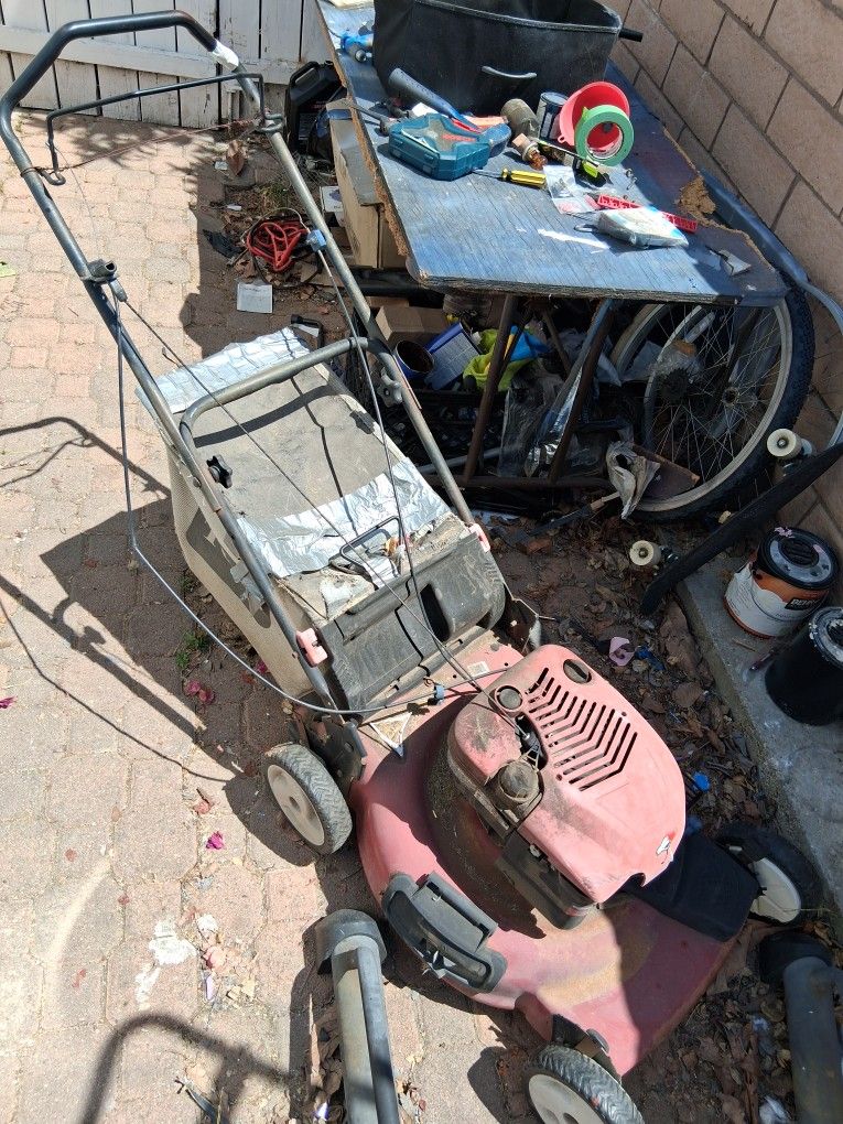 Lawn Mower 