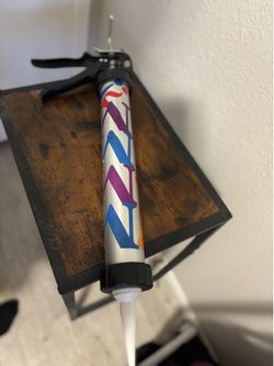 Caulk dispenser