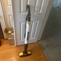 Oreck Steam  Floor Cleaner Steamer Works Great 
