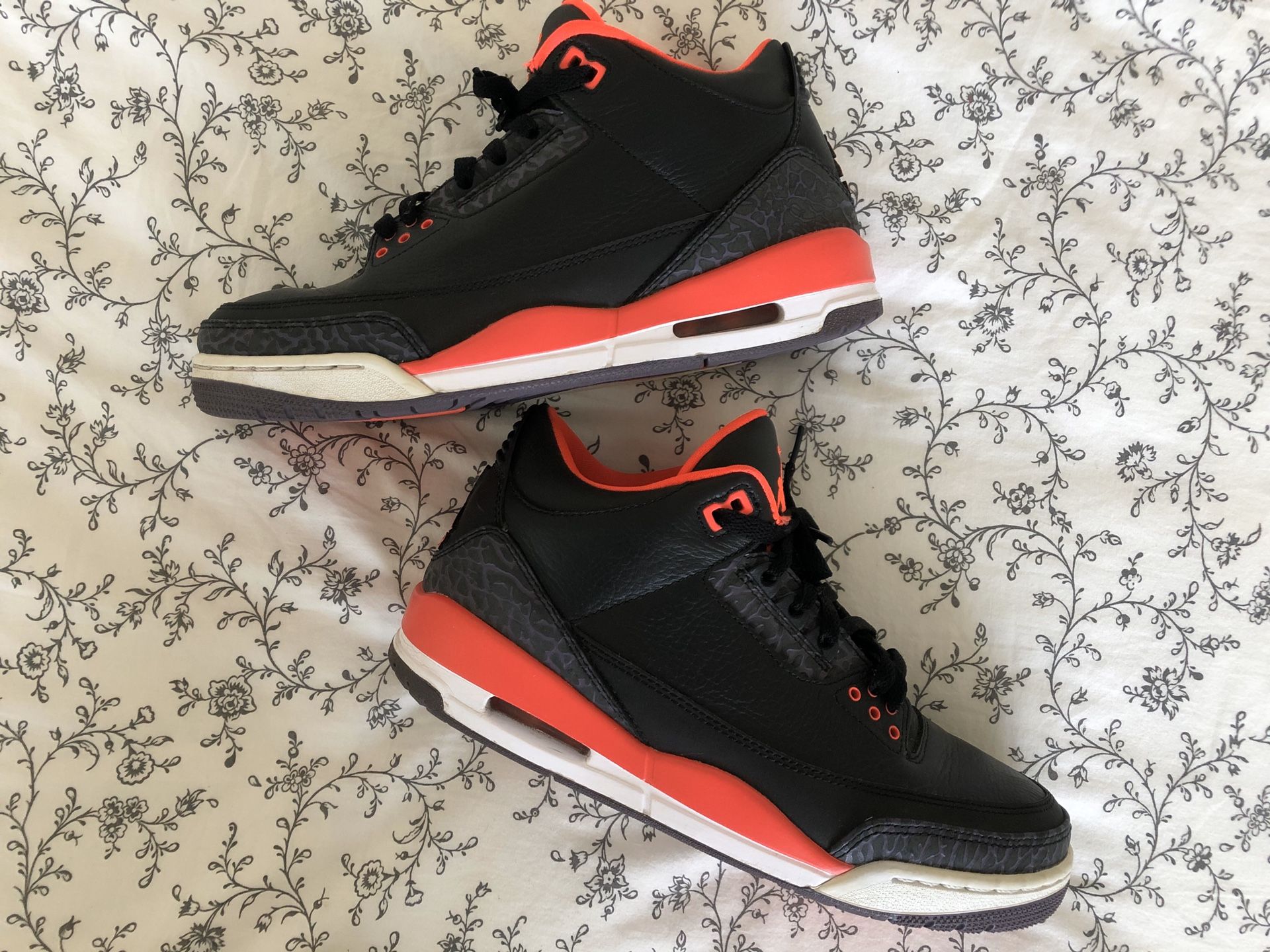 Air Jordan 3 Retro ‘Crimson’