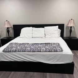 KING Size Wooden Bed Frame And mattress 