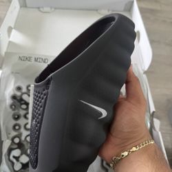 Nike Mind 001 Slide Black Chrome Size 10&11 