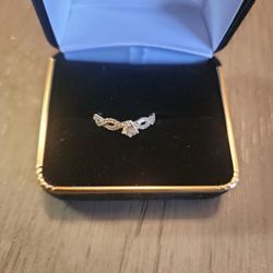 18k Diamond Ring