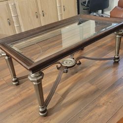 Beautiful Glass Top Coffee Table 