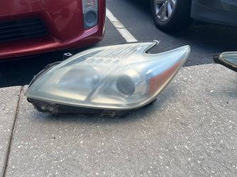 Toyota Prius Headlight