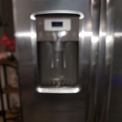 General Electric Refrigerator 