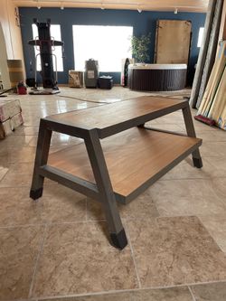 Trapezoid Table with 2 Platforms