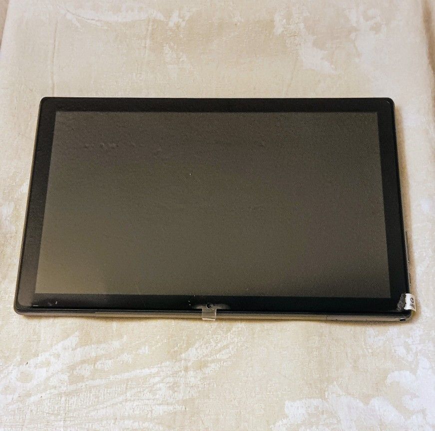10" Tablet NEW, open box