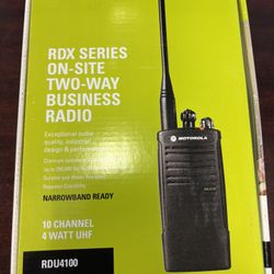 Motorola Walkie Talkie Radio