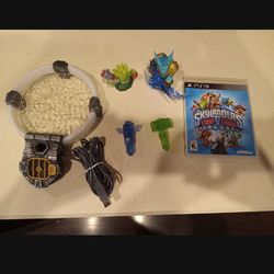 Skylanders Trap Team starter kit for PS3