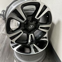 4 Toyota Tacoma Stock Rims 17’’