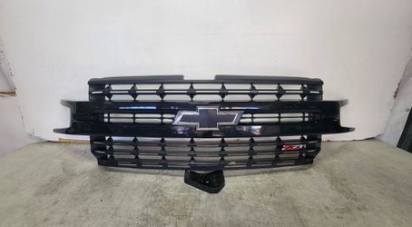 2019 2020 2021 2022 CHEVROLET SILVERADO 1500 Z71 GRILLE OEM (contact info removed)0