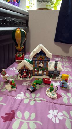 Lego Icons Santa’s Post Office Building 10339