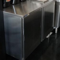 GSW, Stainless Steel, Enclosed, Work Table 