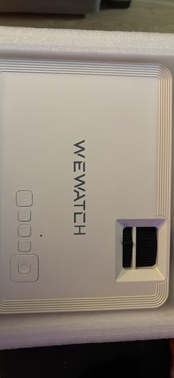 We Watch V10 mini projector