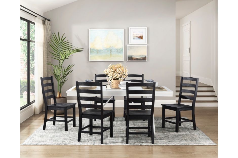 New Floor Model Table And 6 Chairs
