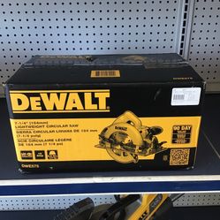 Dewalt Lightweight Circular Saw