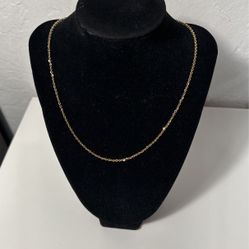 14k Gold Chain Very Shinny 18” New