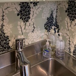 35” Elkay Lustertone Stainless Farmhouse Sink – Undermount / Apron Front