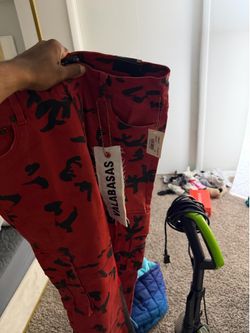 Valabasas Cargos