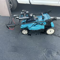 Makita 18V X2 (36V) 21in Lawn Mower Kit (4x 4.0Ah batteries)