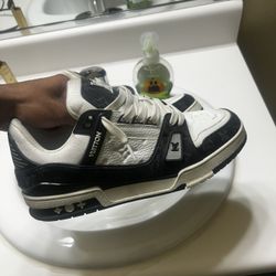Black and White Louis Vuitton Trainers 