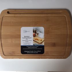 Bamboo Cutting Board With Tablet/Smart Phone Holder