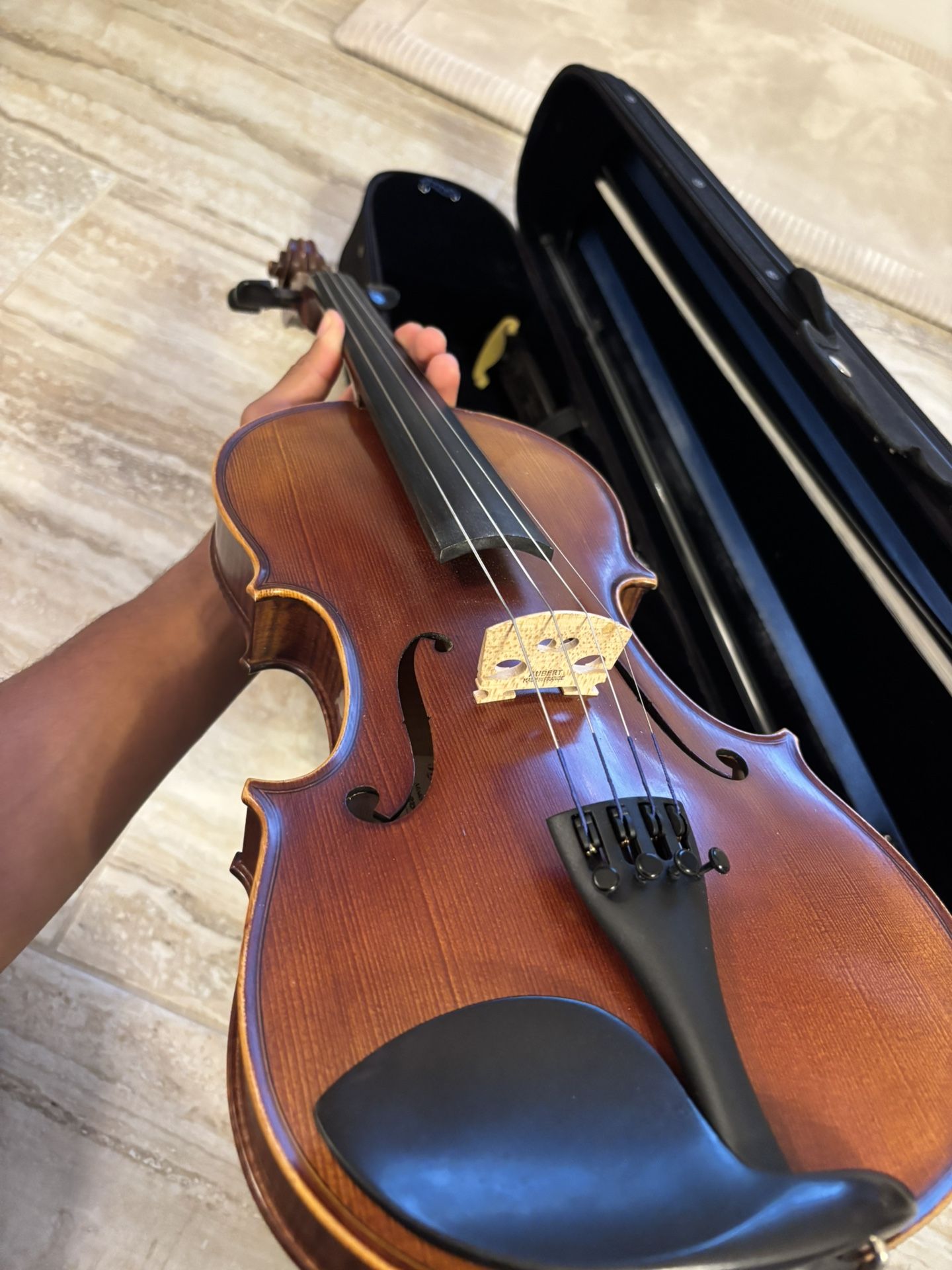 Mandarin Strings 4/4 Violin 
