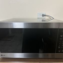 LG Microwave Countertop 