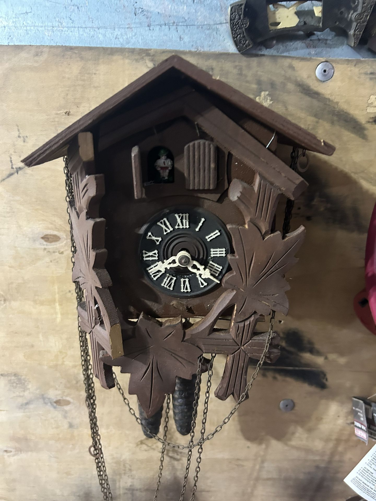 Ko. Ko. Clock Old Was In Container