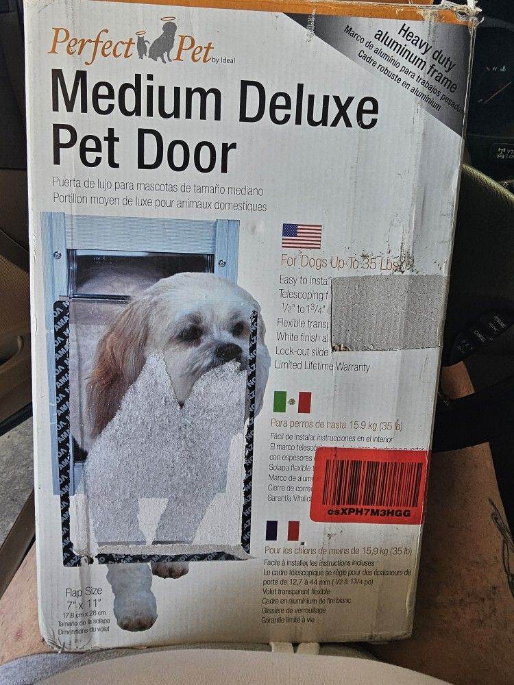 Medium Deluxe Pet Door $35