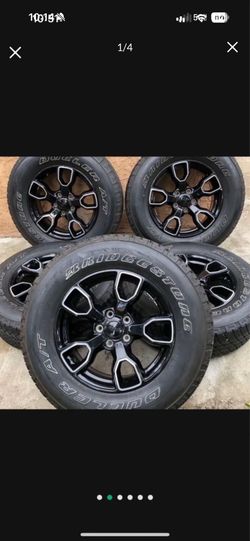 Jeep Wrangler JK 18” wheels and tires
