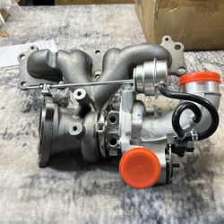 GELUOXI LR049650 Turbocharger Replacement for Land Rover Discovery Sport L550 2.0 / Range Rover Evoque L538 2.0 2014-2017#LR068227 Turbo Charger