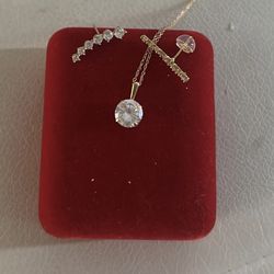 Set Of Gold Necklace With Earrings 