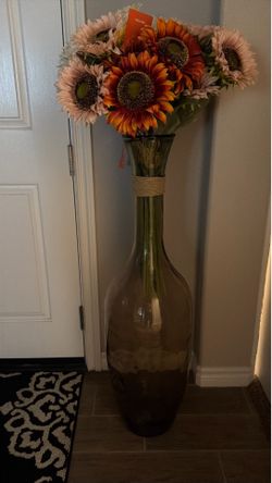 Glass vase