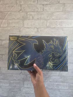 Pokemon cards Mega Charizard UPC Premium Collection box