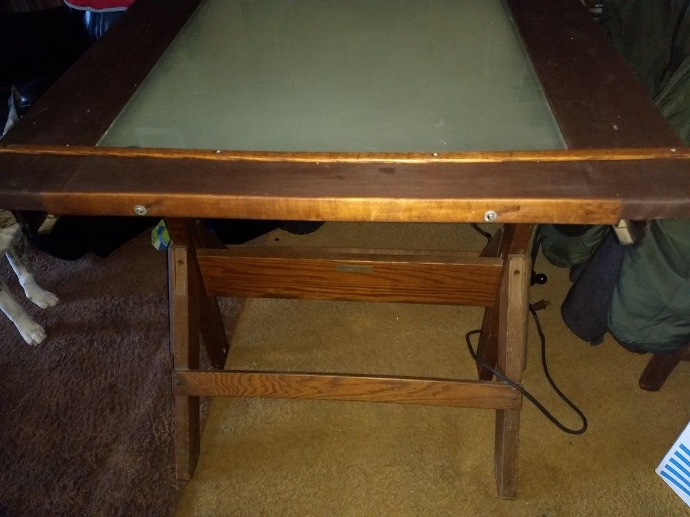 Antique lighted drafting table