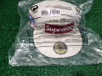 Supreme Box Logo World Famous New Era Hat Size 7.5 New With Receipt 100% AUTHENTIC