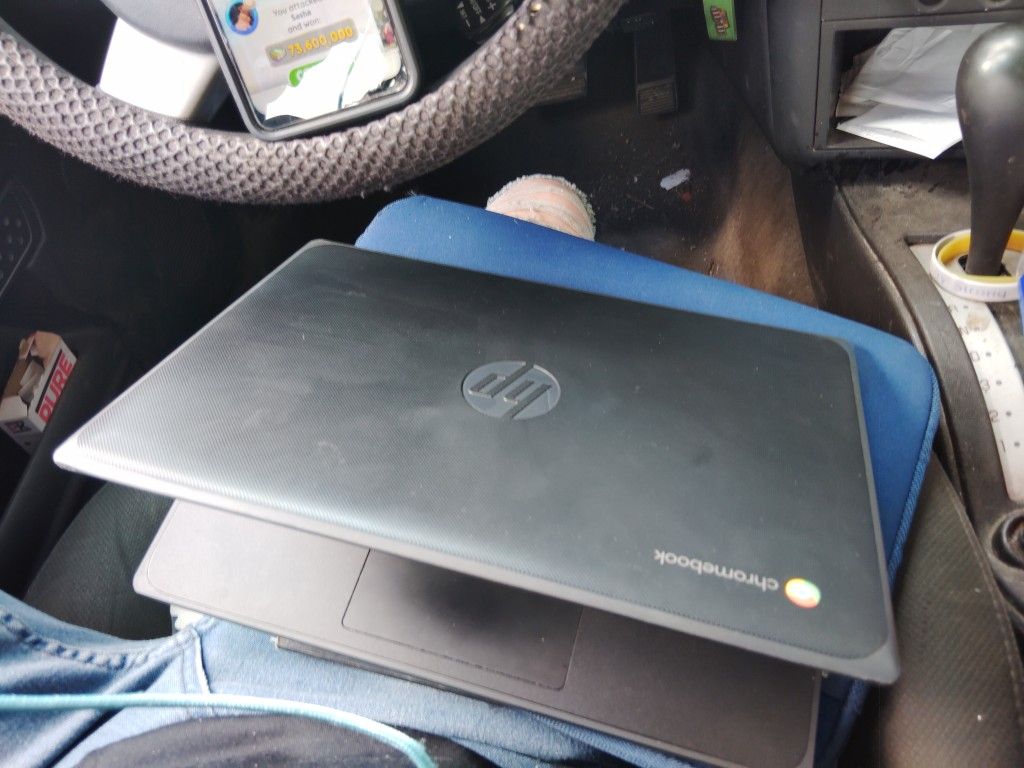 For Sale HP Chromebook Laptop