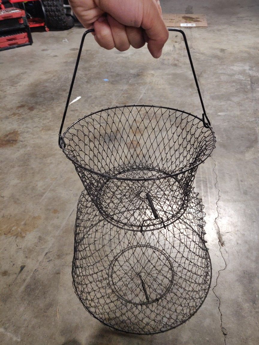 Small Crab Trap and fishing lures