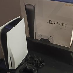 PS5 w/ 4 Downloaded Games