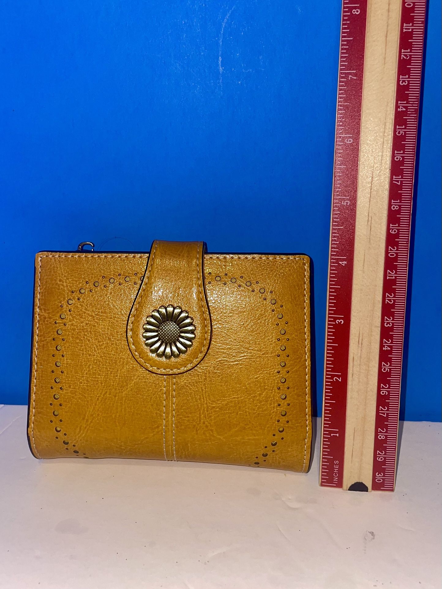 SENDEFN Small Womens Wallet Leather Bifold Card Holder RFID Blocking with Zip