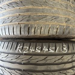 (2) 18” Kumho 245/45/18 used tires like new pair