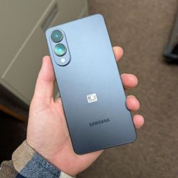 Samsung Galaxy S25 Edge 512GB Unlocked