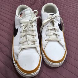 Nike Court Legacy Shoes Size 8