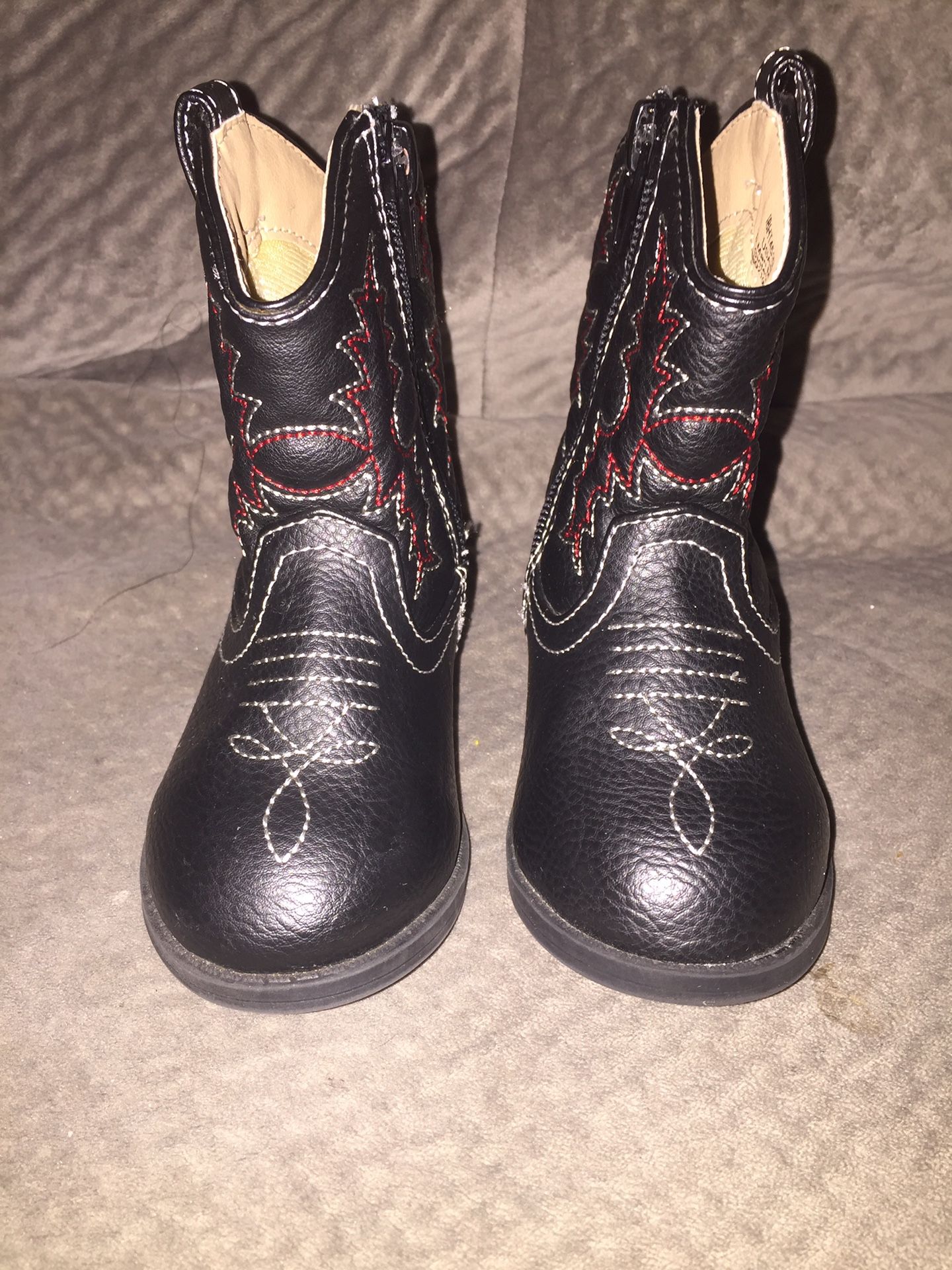 Healthtex boots size 5 Toddler
